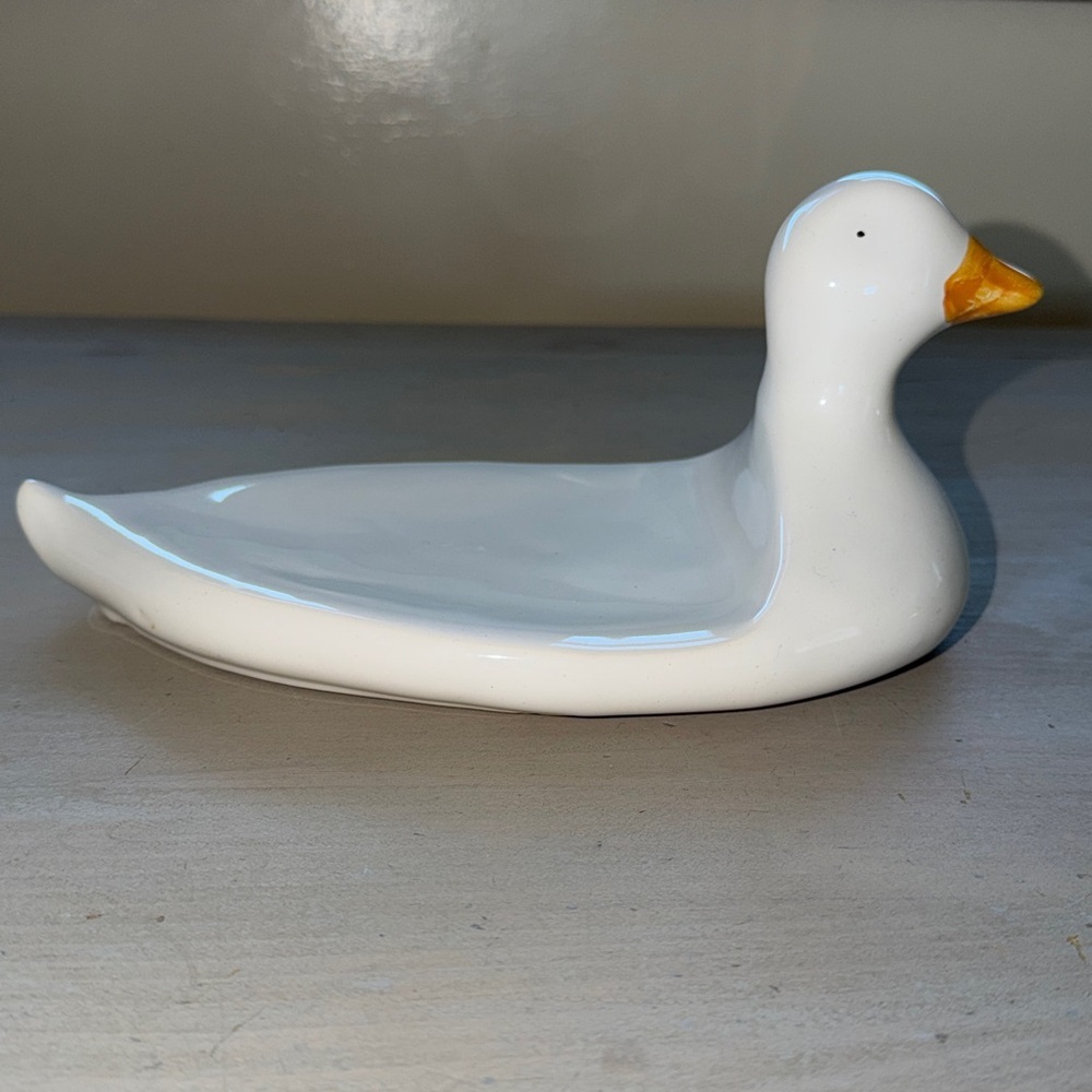 Vintage Ceramic Duck Goose Soap Holder Trinket Tray - Picture 2 of 7